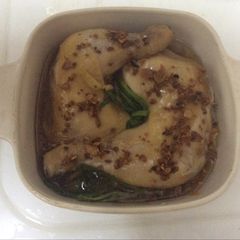 A picture of Sesame oil spring onion chicken.