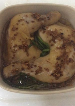 A picture of Sesame oil spring onion chicken.