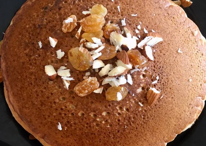 Raisin almond pancakes Recipe