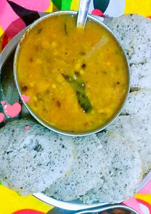 A picture of Multi grain idli.
