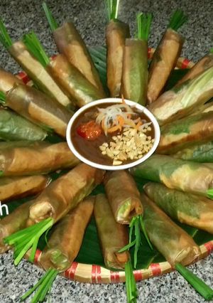 Hình của món Gỏi Cuốn Chay Bánh Tráng Lứt.