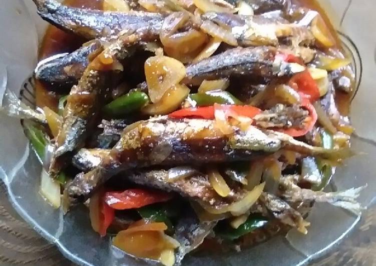 Resep Ikan layang pedas maniss yang praktis