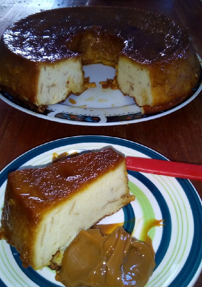 Una foto de Budín de pan sencillo y rico