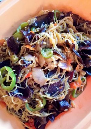 Foto resep Tumis bihun jamur kuping pedas