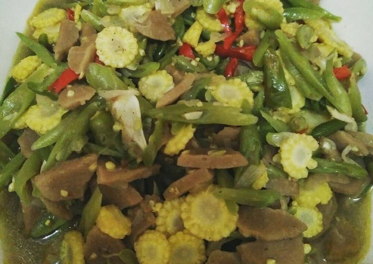 Tumis jagung muda buncis bakso