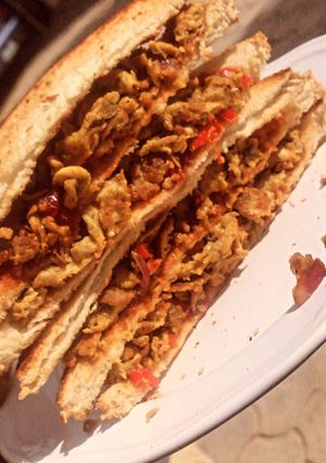 A picture of Egg club sandwich.