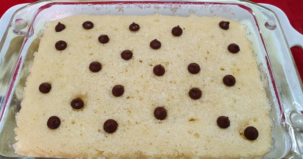 Semolina Cake - Vanilla Cake with Semolina - East Indian Recipes