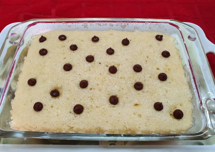 Instant Rava Cake in Microwave