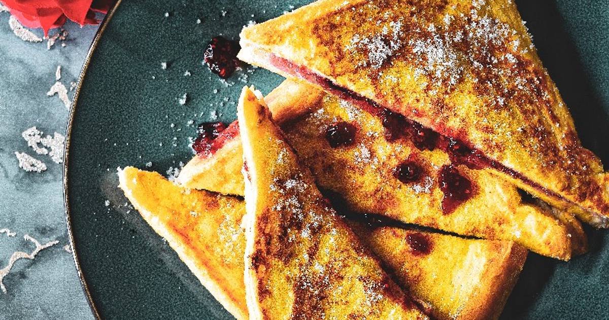 Jam Doughnut French Toast Sandwiches Recipe by Natalie Marten (Windsor