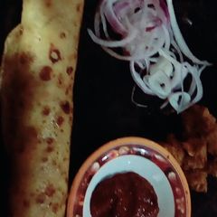 A picture of Tawa Boti Roll Paratha.