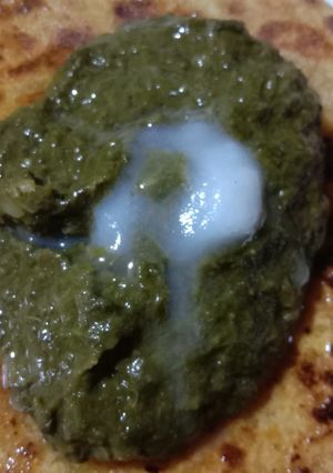 A picture of Sarso ka saag.