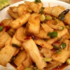 Sweet n sour nagaimo 糖醋山药 A picture of Sweet n sour nagaimo 糖醋山药.