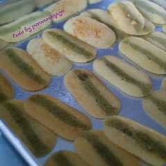 รูปของ Lidah Kucing Greentea Vanilla