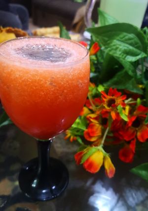 A picture of Mix fruit flavor juice with chia seeds.
