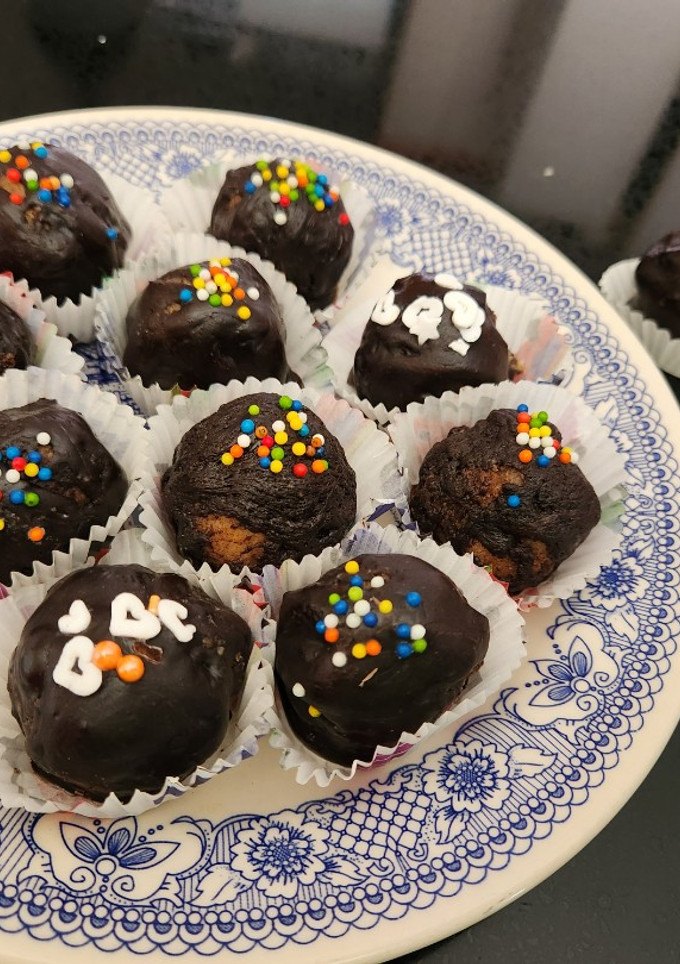 Una foto de Cake Balls