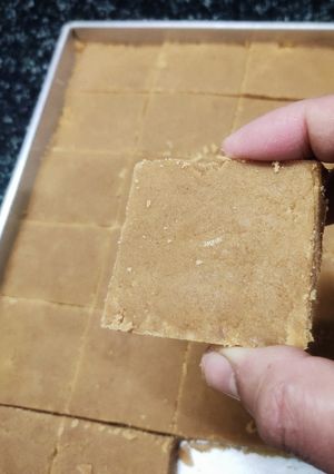 A picture of Sukhdi or Gol Papdi !!.