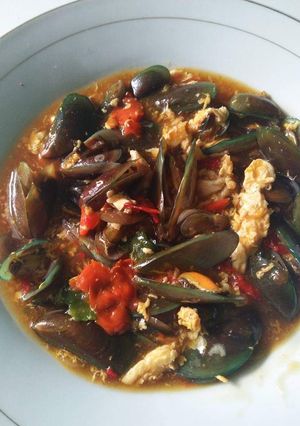 Foto resep Kerang ijo telur pedas