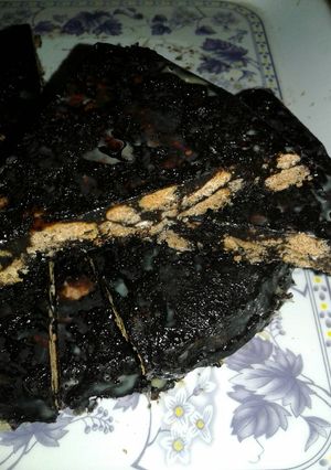 صورة لوصفة شوكولا بالبسكويت