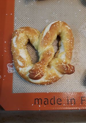 A picture of Homemade Soft Baked Pretzels.