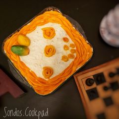 A picture of Mango Cake 🥭.