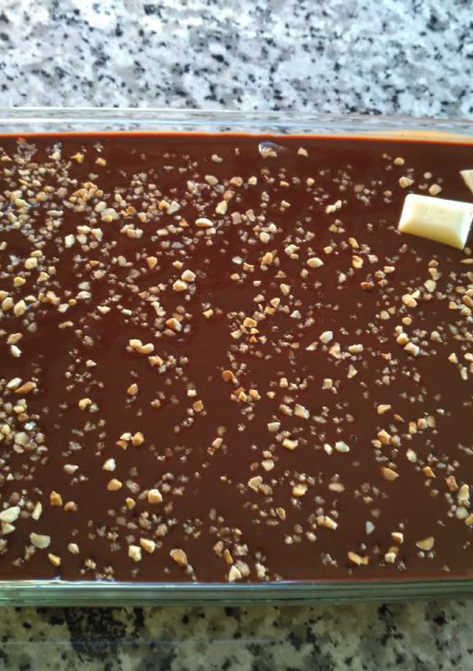 Una foto de Tarta de galletas y natillas