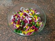 A picture of corns veggies