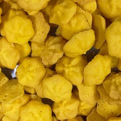 A picture of Vanilla custard coin cookies.