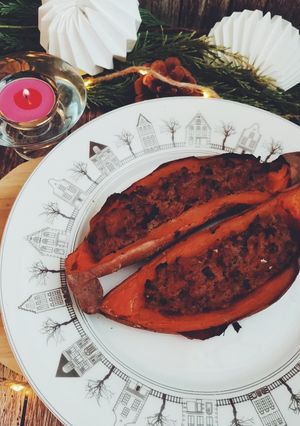 Une photo de Patates douces farcies au bœuf et épices orientales