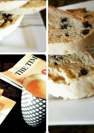 A picture of Almond Chocochip Biscotti.