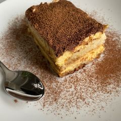 A picture of Tiramisu.