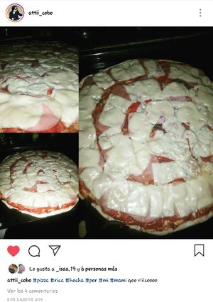 Una foto de Pizza con Masa Casera
