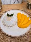 Khao Niew Mamuang "Mango Sticky Rice" 🇹🇭🥭🍚
