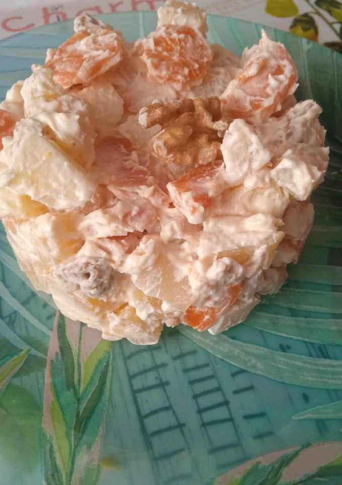 Una foto de Ensaladilla de manzana y nueces
