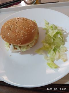 Una foto de Hamburguesa de ternera casera rica rica!!!