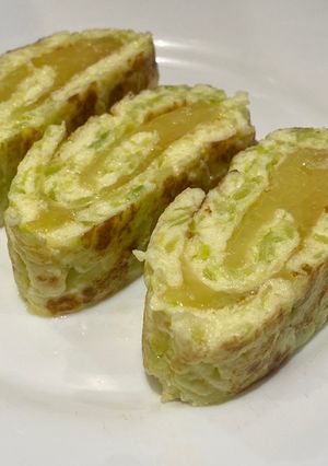 Una foto de Rollito de calabacín y queso