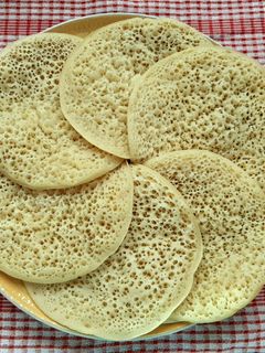 Una foto de Bagrir (tortitas marroquíes)