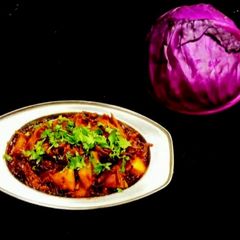 Red cabbage and Aloo ki Sabji A picture of Red cabbage and Aloo ki Sabji.