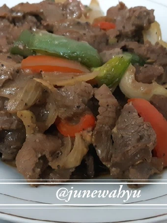 Langkah Gampang Menyiapkan Resep Sapi lada hitam Anti Ribet, Bisa Manjain Lidah