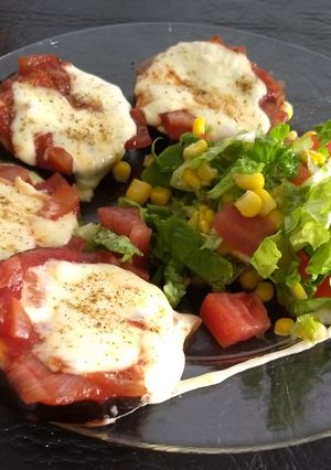 Una foto de "Pizzetas" de berenjena