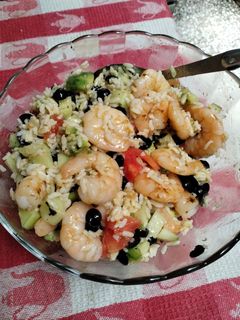Una foto de Ensalada de camarones