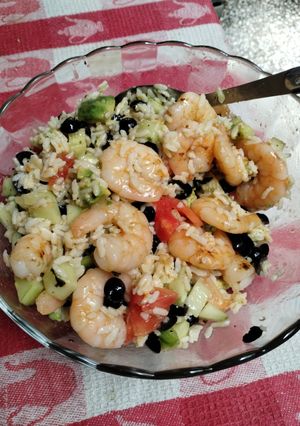 Una foto de Ensalada de camarones