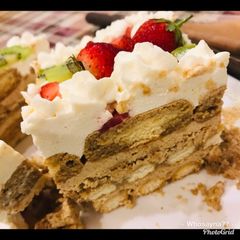 A picture of Whosayna’s Malakoff Gâteau.