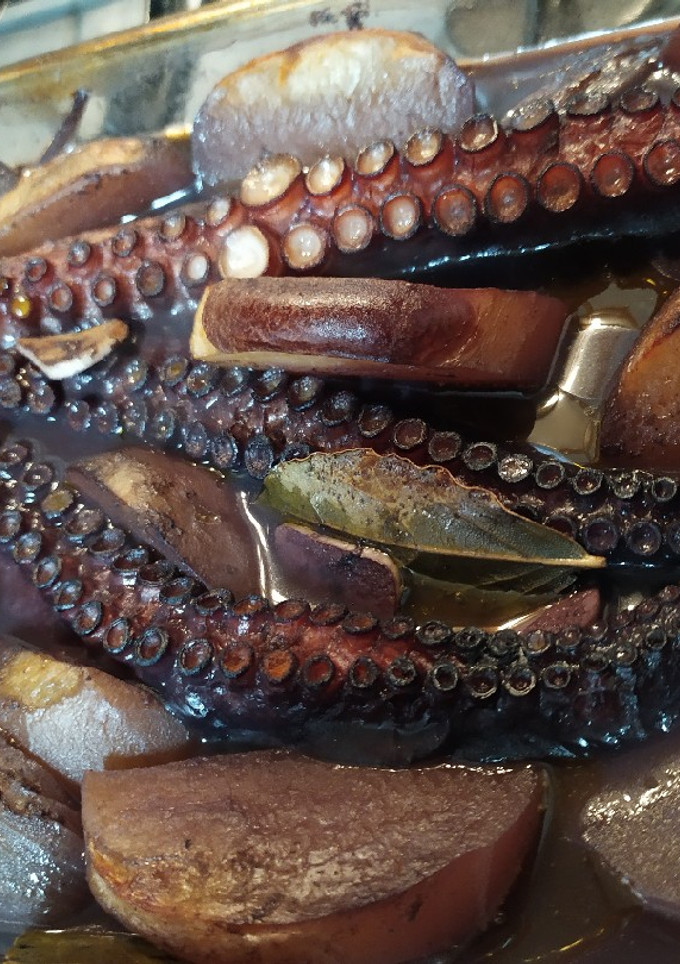 Una foto de 🐙 Pulpo al horno murciano