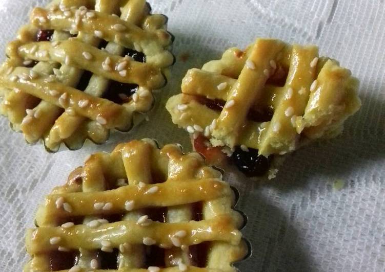 Resep Pie mini selai strawberry Anti Gagal