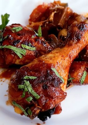 Une photo de Pilons de poulet glacés au soja