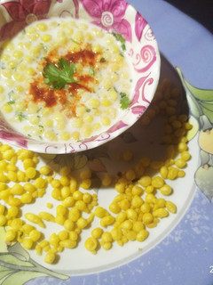 बूंदी का रायता (boondi ka raita recipe in Hindi) रेसिपी मुख्य फोटो