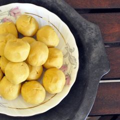 A picture of Moong Dal Ladoos.
