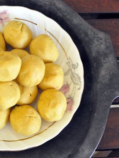 A picture of Moong Dal Ladoos.
