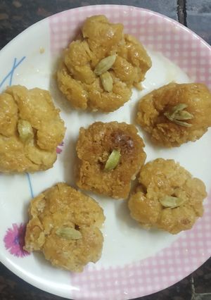 बालूशाही (balushahi recipe in Hindi) रेसिपी मुख्य फोटो