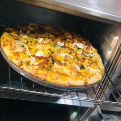 A picture of Pizza.